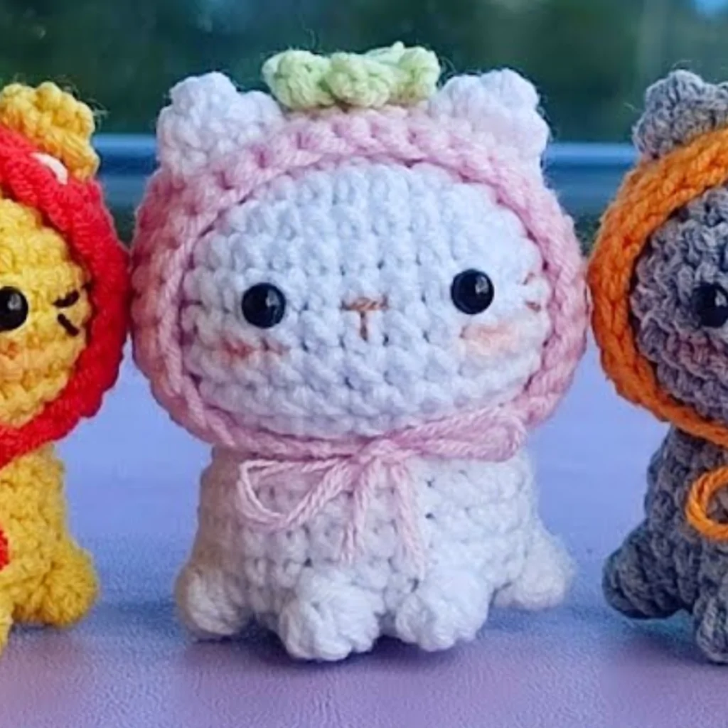 Cat with hat Crochet